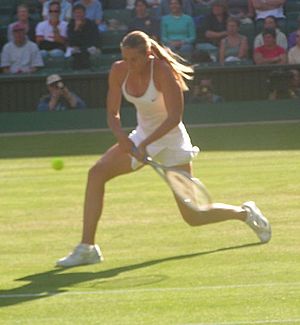 Maria Sharapova at Wimbledon (2004) (cropped)