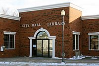 Preston Iowa 20090125 City Hall Library