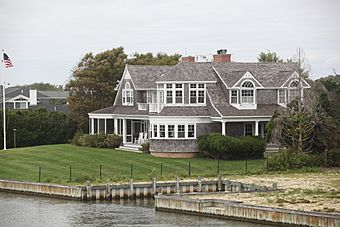Quogue Historical District NRHP 10.jpg