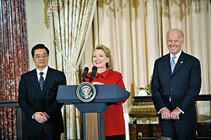 Secretary Clinton, VIce President Biden and Dr. Biden Co-Host a Luncheon in Honor of Chinese President Hu Jintao (5371703392)