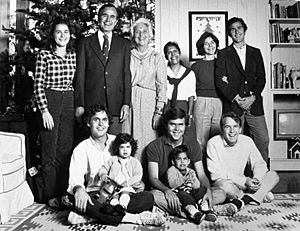 Bush Family Photo (Christmas 1979)