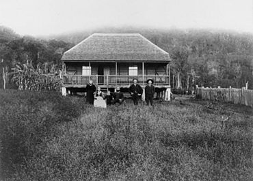 Jensen house, Charlwood, 1898.jpg