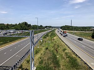 2019-06-24 12 39 17 View north along Interstate 95 from the overpass for Virginia State Route 610 (Garrisonville Road) in Garrisonville, Stafford County, Virginia