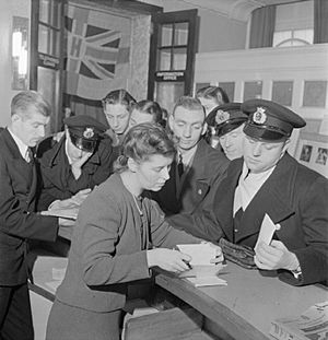 A Merchant Seaman Comes To Town- the work of the Merchant Navy Club, Piccadilly, London, 1942 D11755