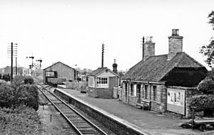 Lechlade station, 1950 (geograph 5190698)