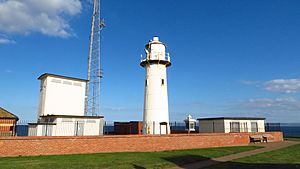 Hartlepool - The Heugh Lighthouse (geograph 7379083)