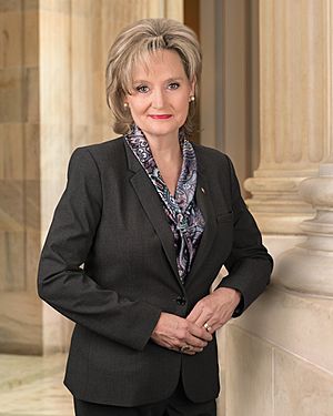 Official portrait of US Senator Cindy Hyde-Smith