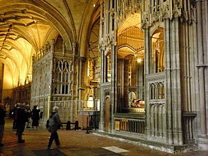Winchester Cathedral 251