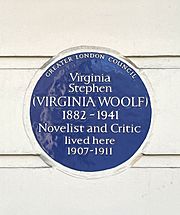 Virginia Woolf 1882-1941 Novelist and Critic lived here 1907-1911 Blue Plaque
