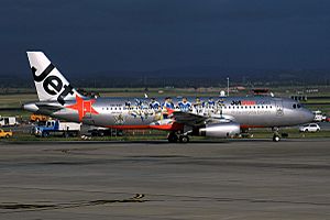Jetstar Airbus A320 supporting Gold Coast Titans 2