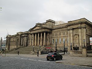World Museum Liverpool - 2014-11-16 (2).jpg