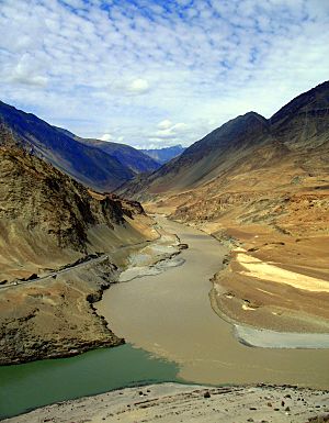 Indus Zanskar confluence