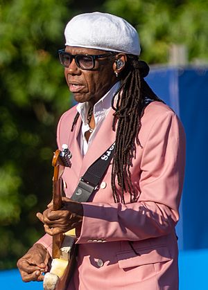 Nile Rodgers Hyde Park 2022 (cropped).jpg