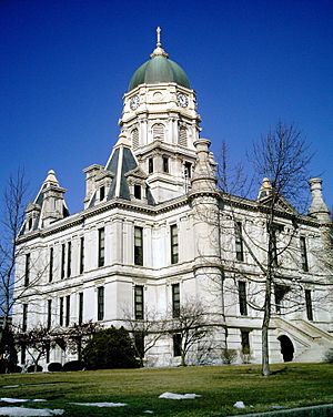 Whitley County courthouse in Columbia City