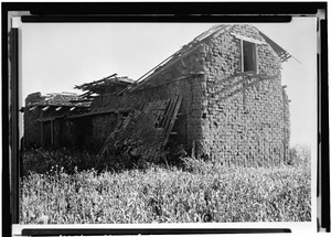 Historic American Buildings Survey Willis Foster, Photographer Photo Taken- February 1940 View of end - Fulgencio Higuera Adobe, Fremont, Alameda County, CA HABS CAL,1-WARM,2-2
