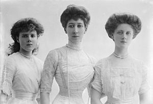 Princess Louise, Duchess of Fife, and daughters Princesses Maud and Alexandra
