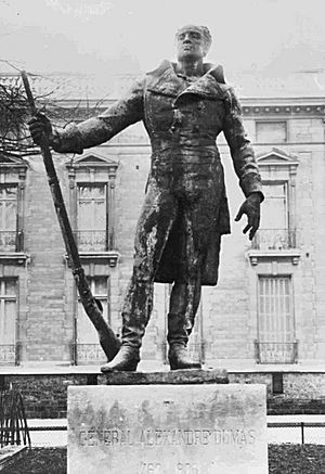 Statue of General Thomas-Alexandre Dumas