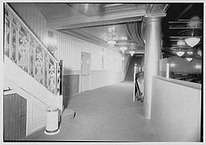 Coronet Theatre, W. 49th St., New York City. LOC gsc.5a12437