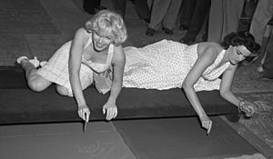 Marilyn & Jane
