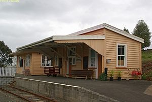 Hikurangi station
