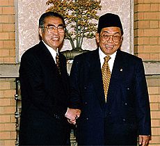 Prime Minister Keizo Obuchi and President Abdurrahman Wahid