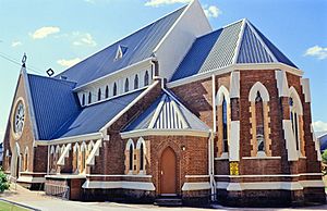 St Pauls Anglican Church and Hall (1995)