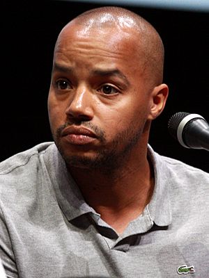 Donald Faison by Gage Skidmore 2 (cropped).jpg