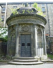 Mackenzie mausoleum, Greyfriars