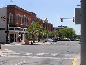 Franklin east of Courthouse(CLight)