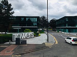The Towers Didsbury entrance11 25 09 681000