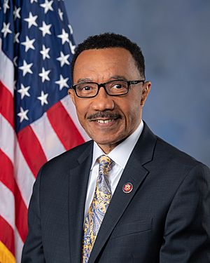 Official photo of Kweisi Mfume in 2020