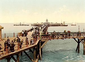 The jetty, Margate, Kent, England, ca. 1897.jpg
