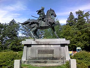 Statue of Kanamori Nagachika
