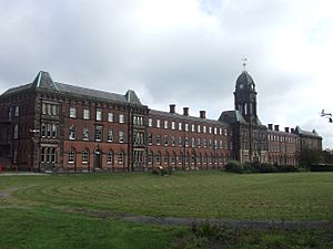 Former workhouse in Fulwood, Preston - geograph.org.uk - 1723259
