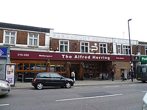The Alfred Herring, Palmers Green
