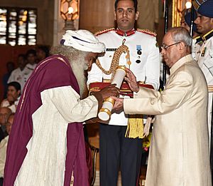 The President, Shri Pranab Mukherjee presenting the Padma Vibhushan Award to Sadhguru Jagadish Vasudev, at the Civil Investiture Ceremony, at Rashtrapati Bhavan, in New Delhi on April 13, 2017