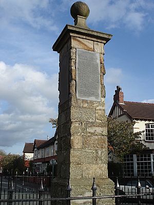 Tyldesley monument, Wigan.jpg