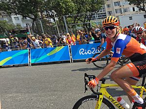 Rio 2016 - Women's road race (28556842633)