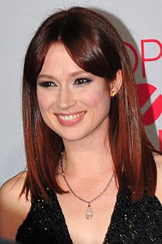 Ellie Kemper at the 38th People's Choice Award (cropped)