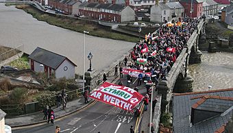 Nid yw Cymru ar Werth protest Aberystwyth 2022
