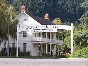The tavern at Wolf Creek