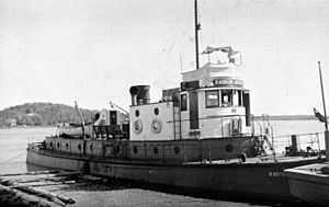 Radium Queen at the Fort Fitzgerald docks, July 1, 1937