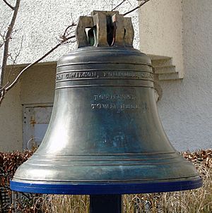 Rothesay Town Bell (geograph 7138420)