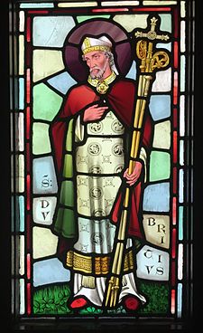 Castell Coch stained glass panel 3.JPG