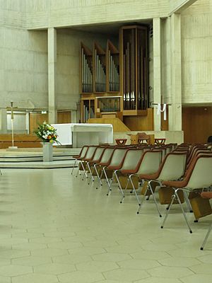 Reiger organ, sanctuary and nave