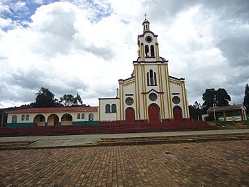 Iglesia San Miguel de Sema