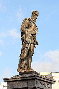 Statue of Pedro de Heredia, Cartagena 03