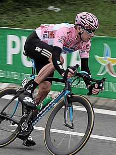 Wiggins Giro d'Italia 2 (cropped)