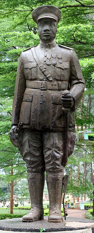 Statue de Charles Atangana