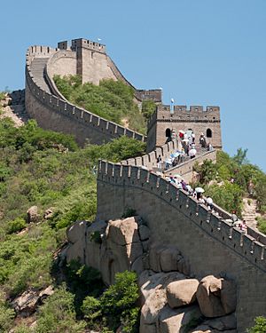 Badaling China Great-Wall-of-China-04